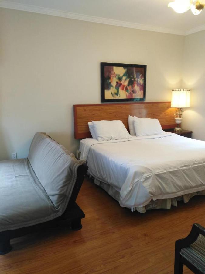 Lakeview Private Suite-Twin Or King Tottenham Buitenkant foto