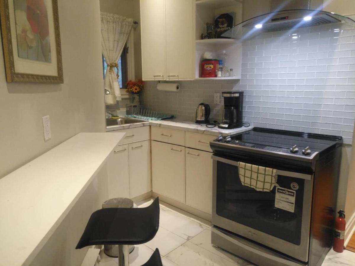 Lakeview Private Suite-Twin Or King Tottenham Buitenkant foto